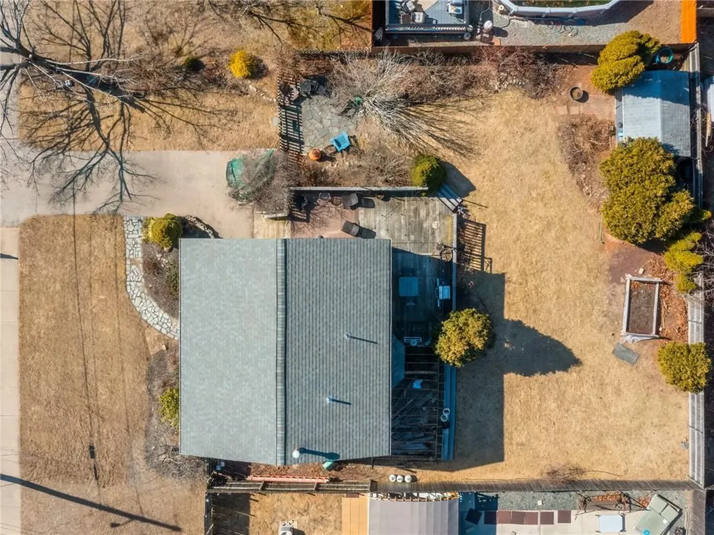 15 Sarah Lane Warwick RI 02889