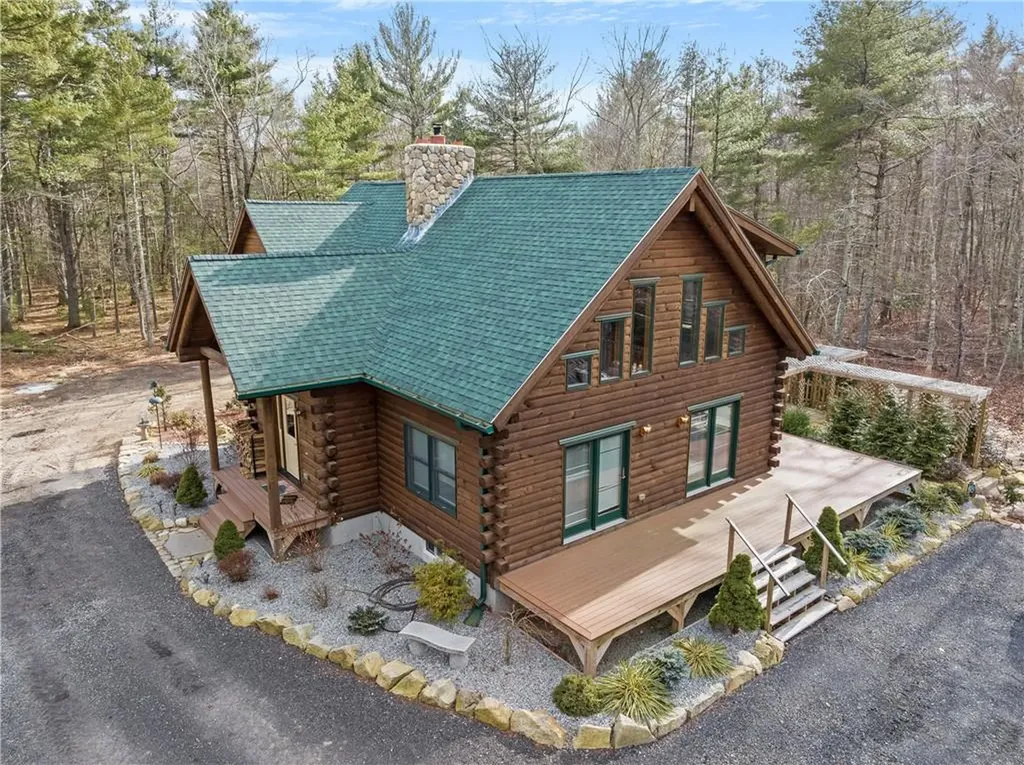 82 Money Hill Road Glocester RI 02814