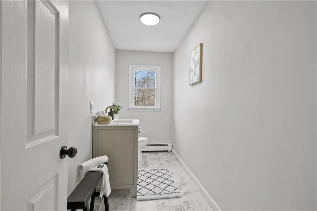 11 Eastward Drive Lincoln RI 02865