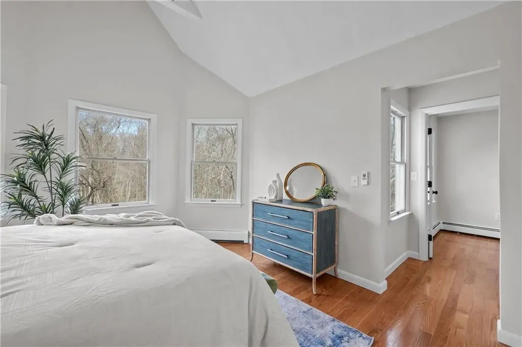 11 Eastward Drive Lincoln RI 02865