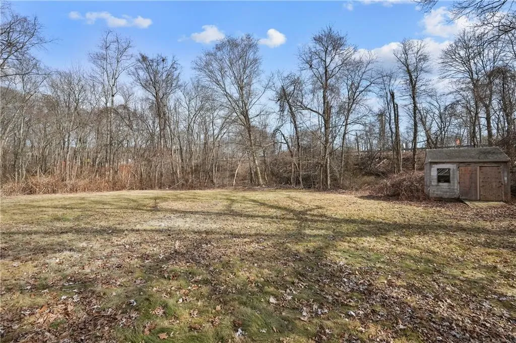11 Eastward Drive Lincoln RI 02865