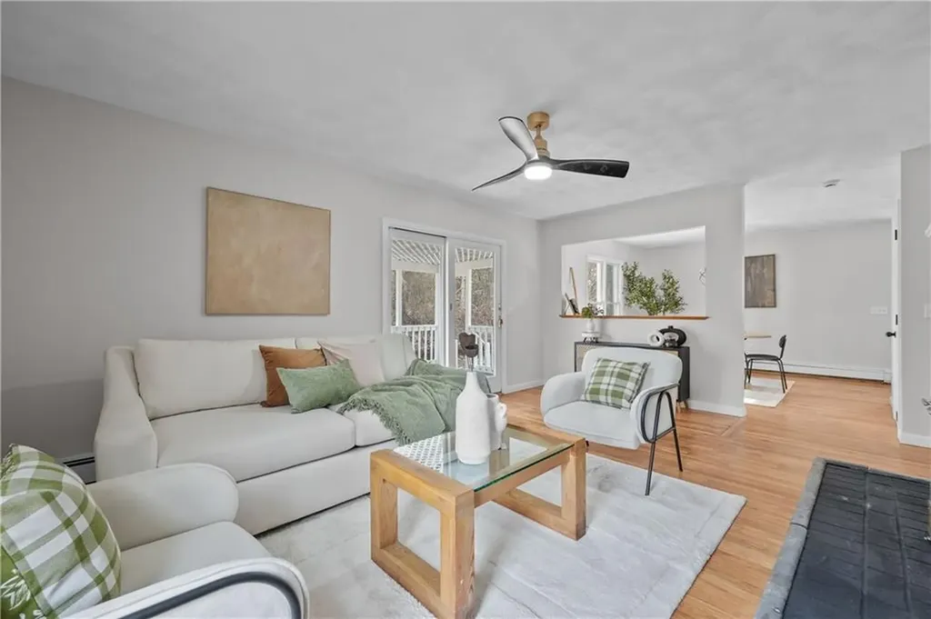 11 Eastward Drive Lincoln RI 02865