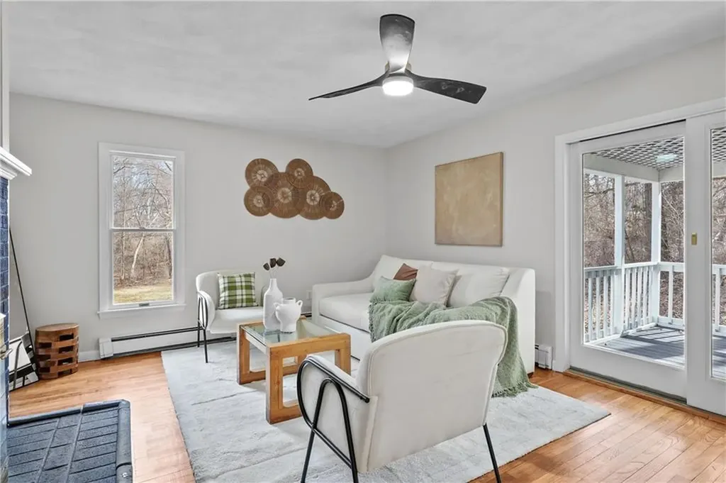 11 Eastward Drive Lincoln RI 02865