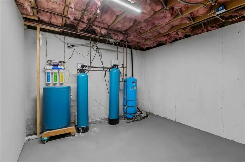 64 Williams Road Smithfield RI 02917