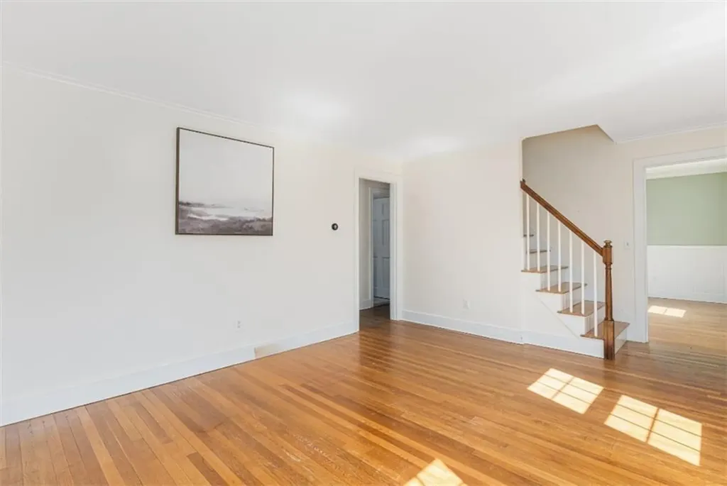 15 Willing Avenue Warwick RI 02888