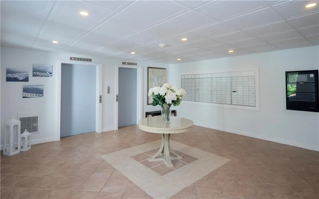 1202 Capella South Newport RI 02840