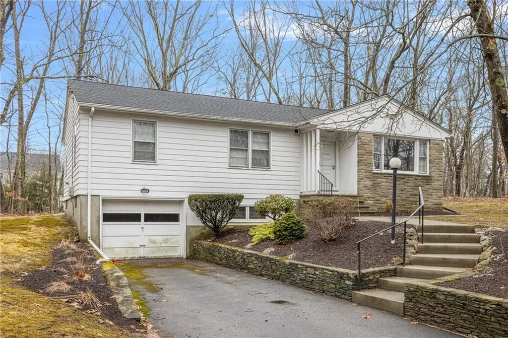 1 Angell Road Lincoln RI 02865