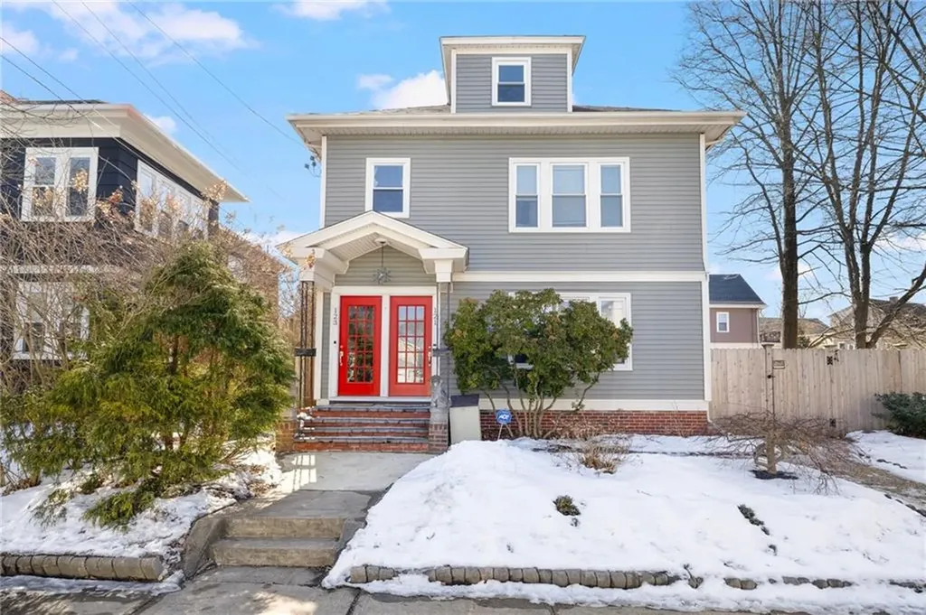 121 Evergreen Street Providence RI 02906
