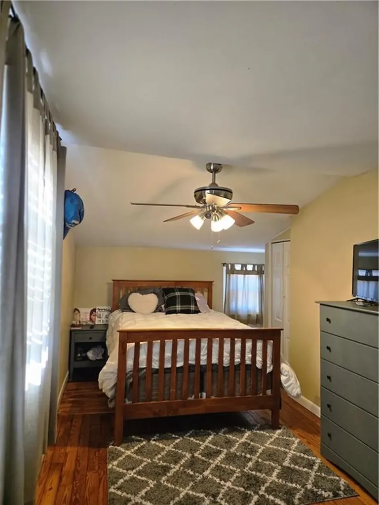 26 May Avenue Warwick RI 02889