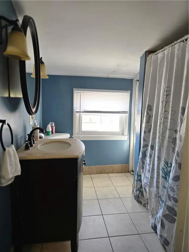 26 May Avenue Warwick RI 02889