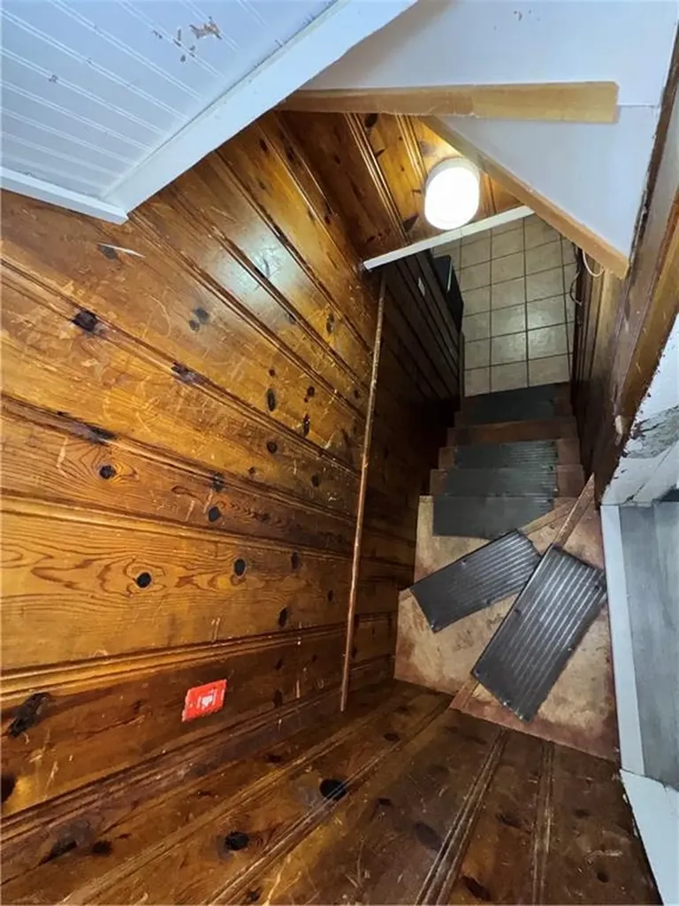 38 Montrose Street Providence RI 02908