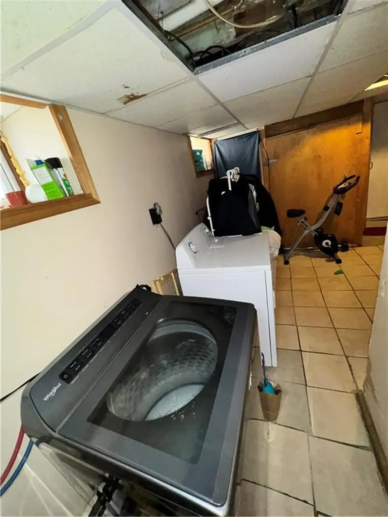 38 Montrose Street Providence RI 02908