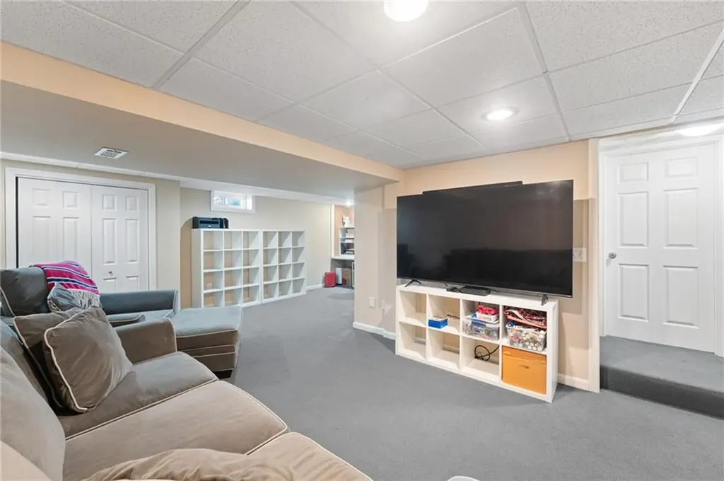 151 Teakwood Drive Warwick RI 02886