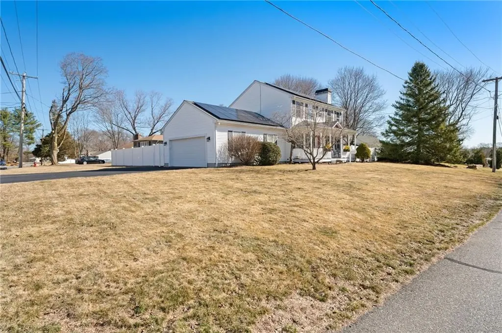 151 Teakwood Drive Warwick RI 02886