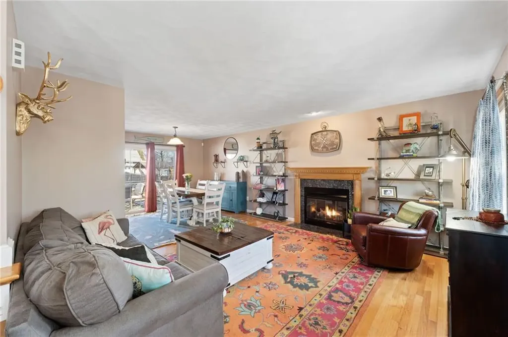 151 Teakwood Drive Warwick RI 02886