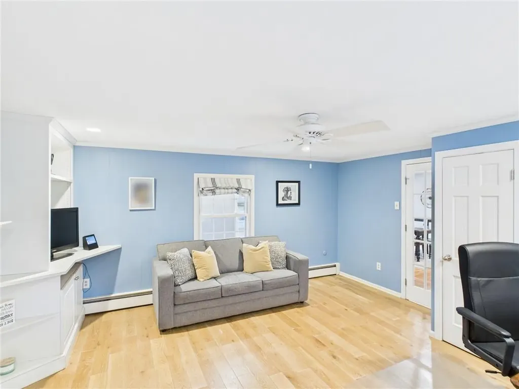 17 Meadowbrook Drive Barrington RI 02806
