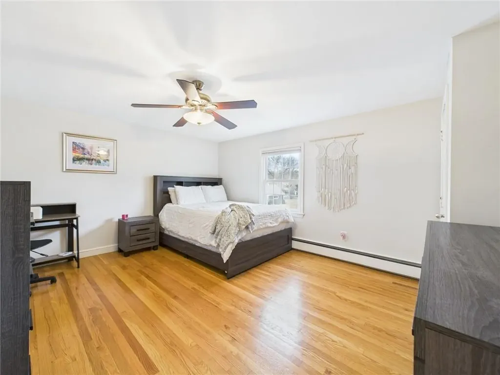 17 Meadowbrook Drive Barrington RI 02806