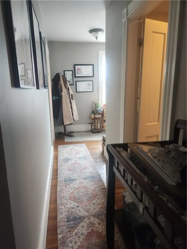 24 King Street Warwick RI 02886