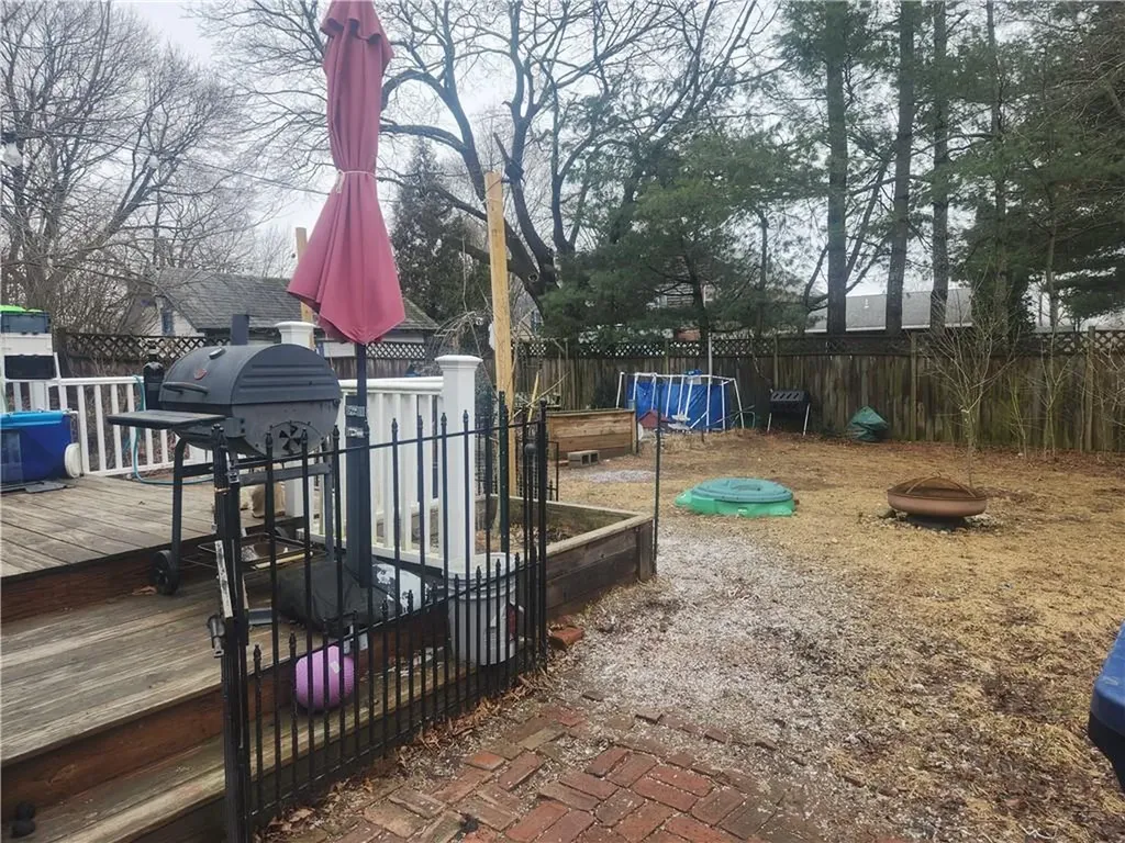 24 King Street Warwick RI 02886