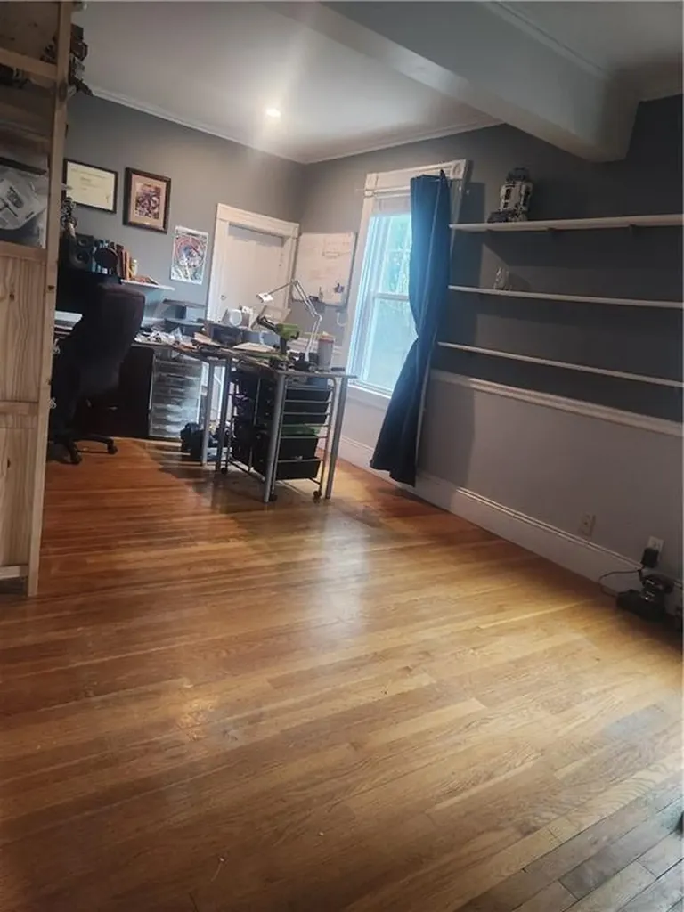 24 King Street Warwick RI 02886