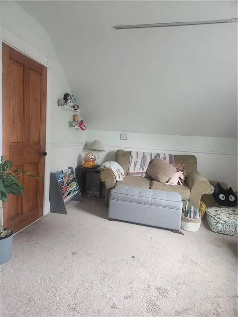 24 King Street Warwick RI 02886