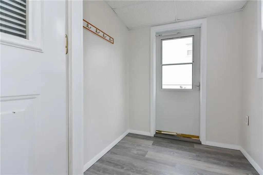 409 Chapmans Avenue Warwick RI 02886