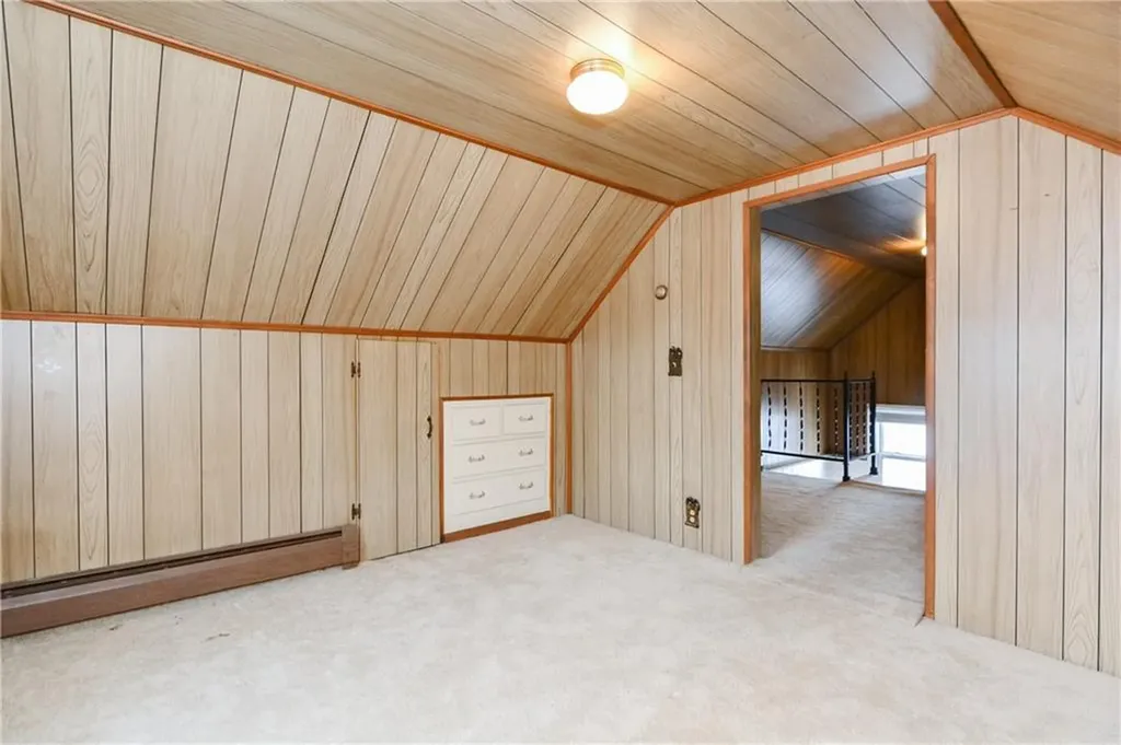 409 Chapmans Avenue Warwick RI 02886