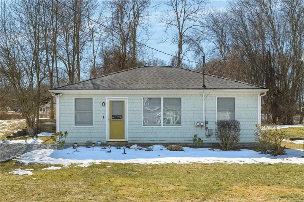 63 Buoy Street Jamestown RI 02835
