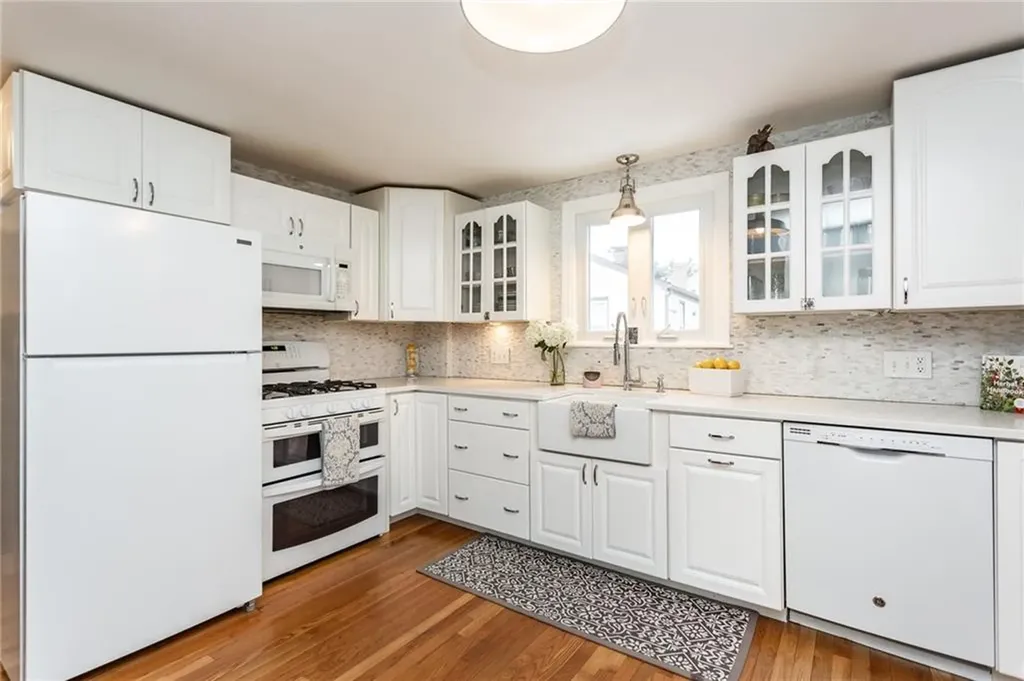 169 Pilgrim Parkway Warwick RI 02888