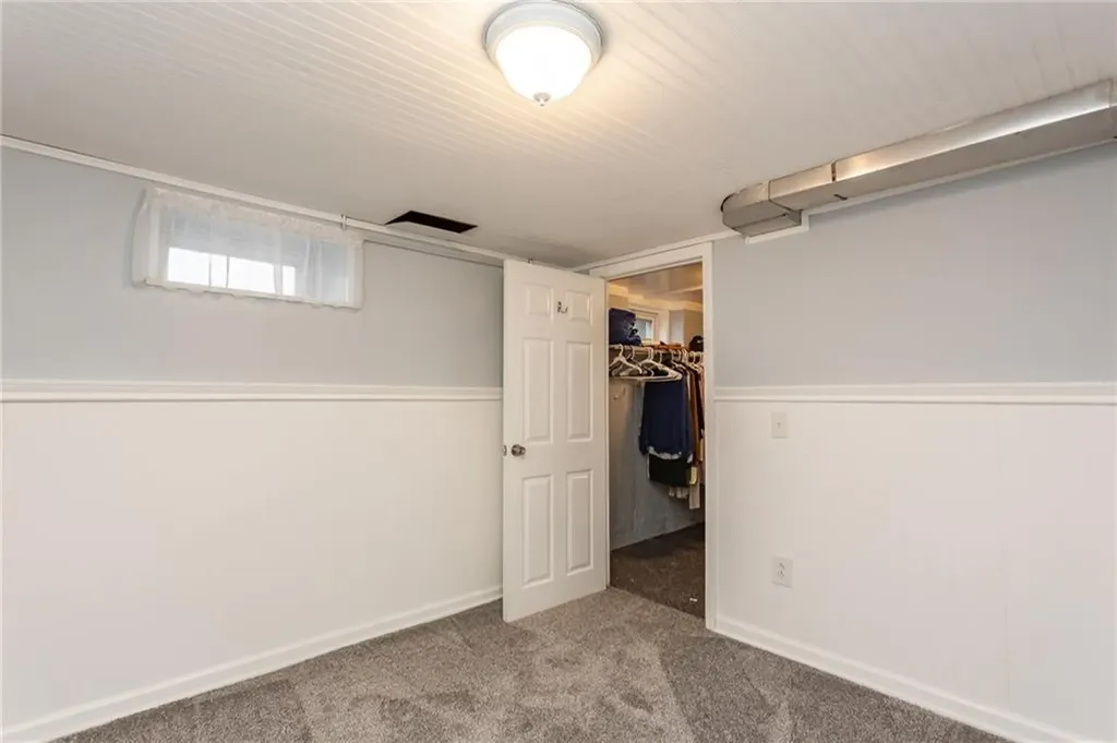 169 Pilgrim Parkway Warwick RI 02888