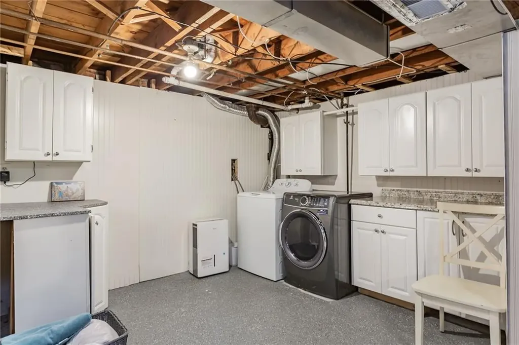 169 Pilgrim Parkway Warwick RI 02888