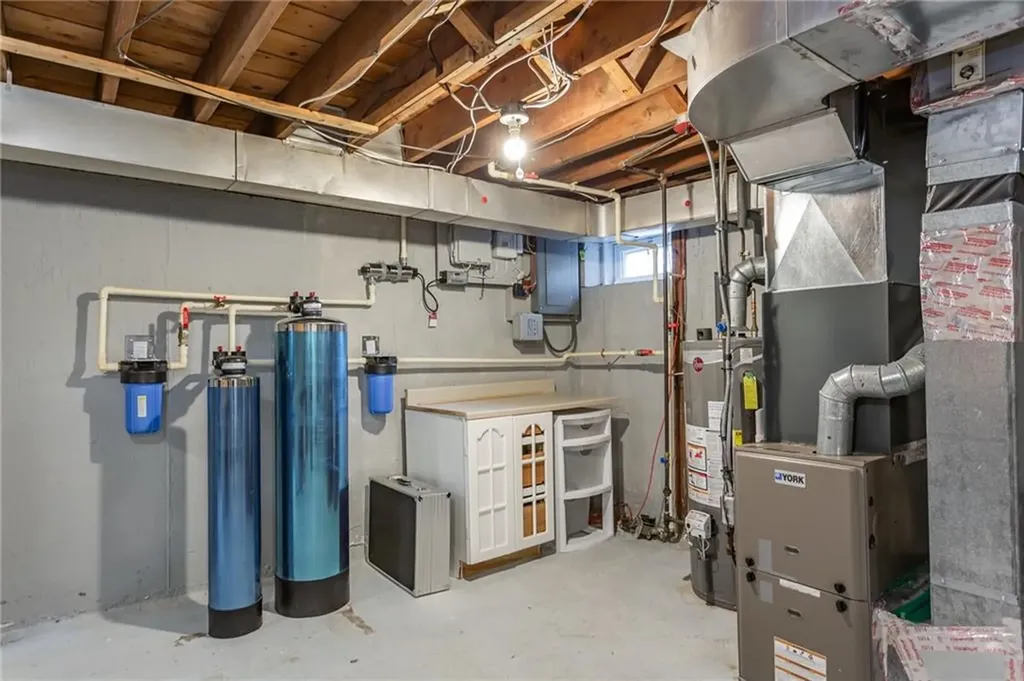 169 Pilgrim Parkway Warwick RI 02888