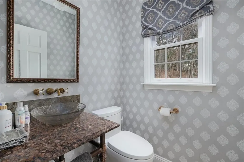 130 Joseph Court Warwick RI 02886
