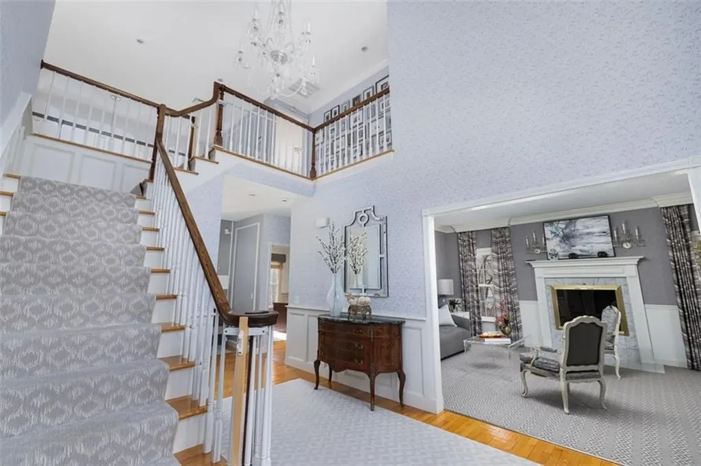 130 Joseph Court Warwick RI 02886