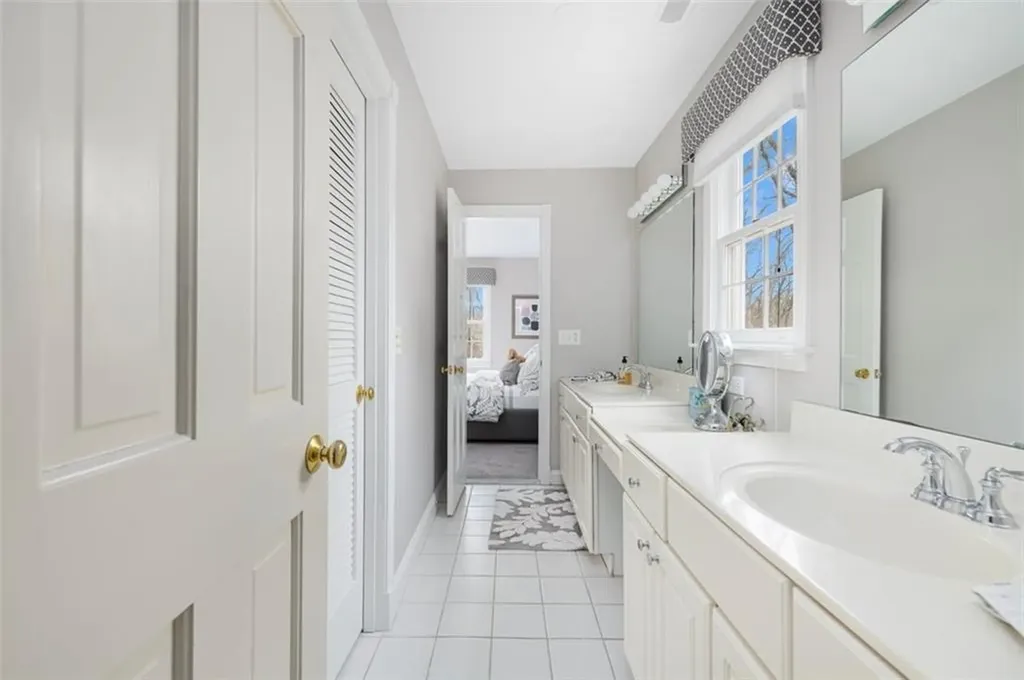 130 Joseph Court Warwick RI 02886