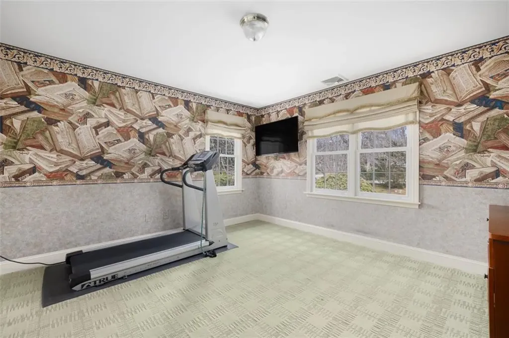 130 Joseph Court Warwick RI 02886