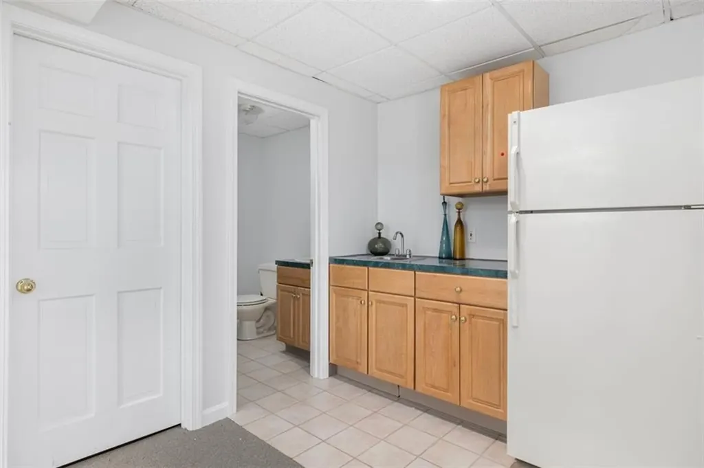 130 Joseph Court Warwick RI 02886