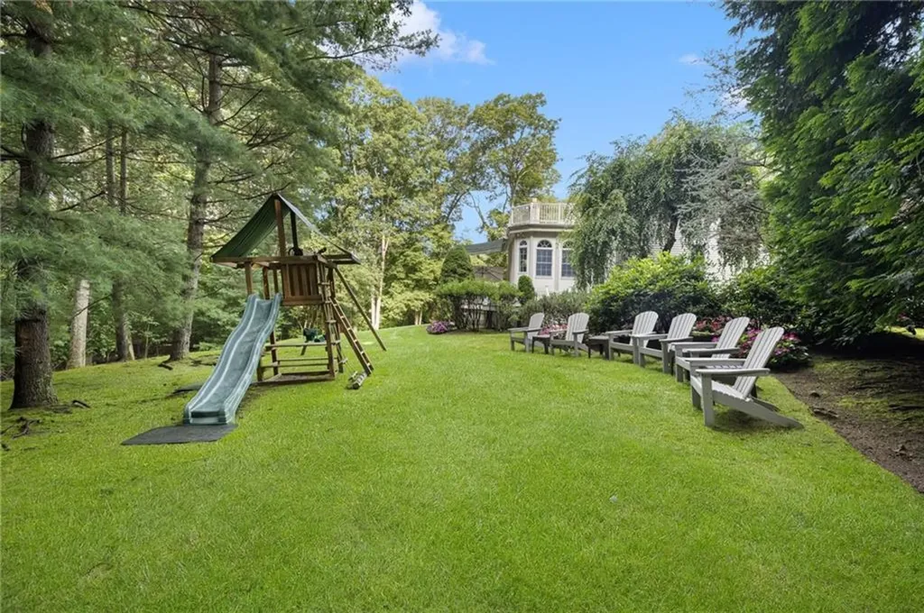 130 Joseph Court Warwick RI 02886