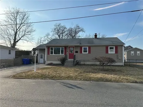 55 Swan Street East Providence RI 02914
