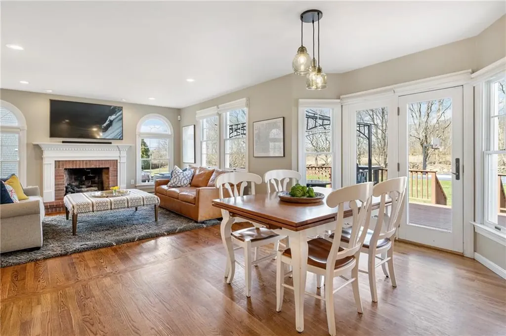 70 West Passage Drive Portsmouth RI 02871