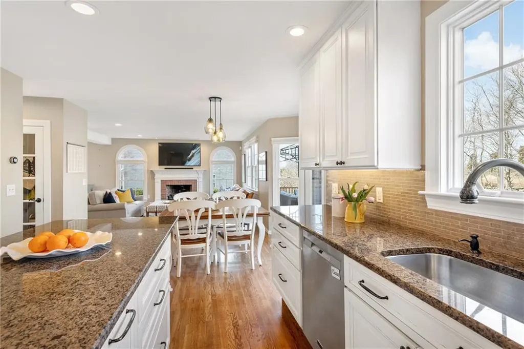 70 West Passage Drive Portsmouth RI 02871