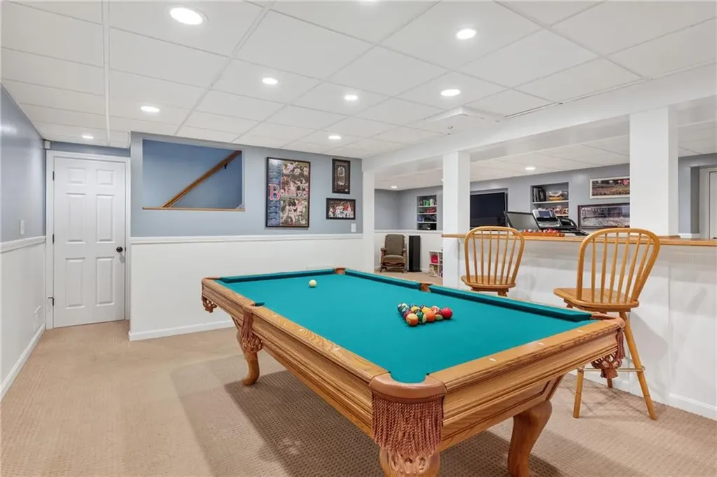 70 West Passage Drive Portsmouth RI 02871