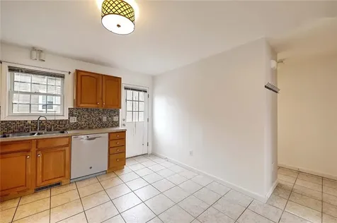 1 Drysdale Street Warren RI 02885