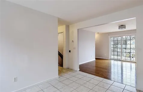 1 Drysdale Street Warren RI 02885