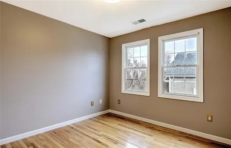 1 Drysdale Street Warren RI 02885