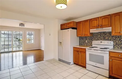 1 Drysdale Street Warren RI 02885