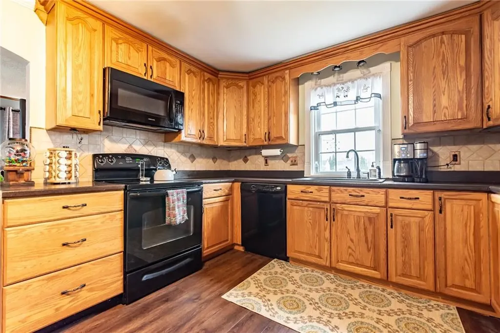 145 Daggett Avenue Pawtucket RI 02861