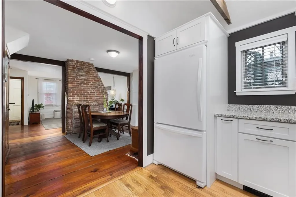 109 Hope Street Providence RI 02906