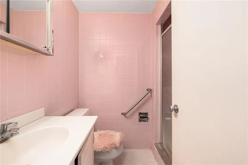 128 Cottage Avenue North Providence RI 02911