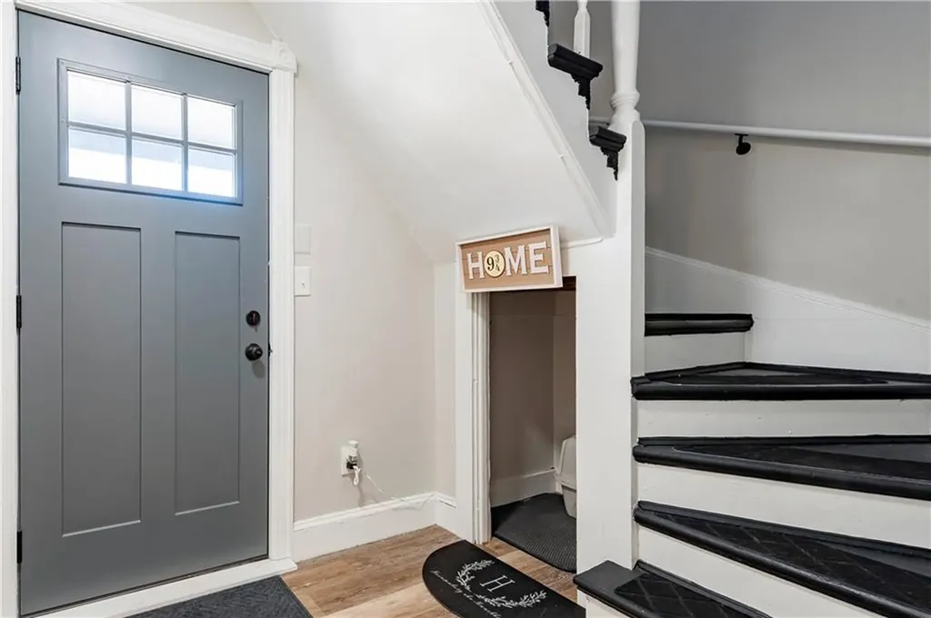 76 Irving Avenue East Providence RI 02914